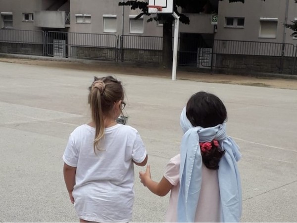 Atividades 1 e 3 – Jogos tradicionais na Escola Básica Fernão de Magalhães