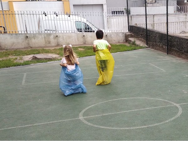 Atividades 1 e 3 – Jogos tradicionais na Escola Básica de Castelos