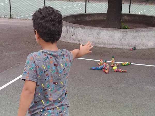 Atividade 1 - Jogos tradicionais: jogo da malha na Escola Básica da Torrinha