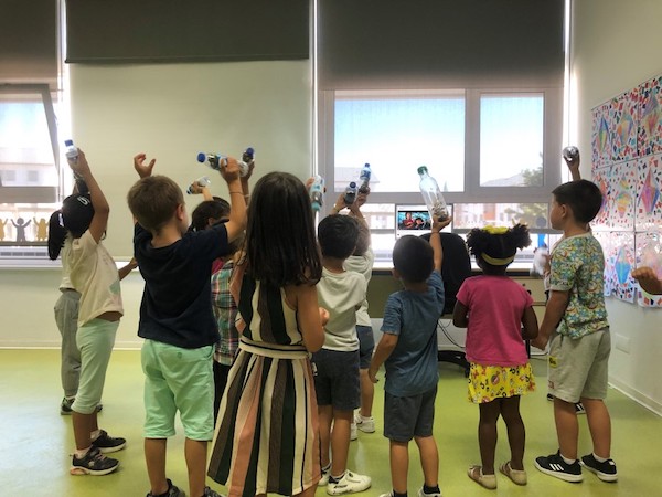 Atividade 3 – Construção e utilização de maracas e castanholas na Escola Básica do Bom Pastor
