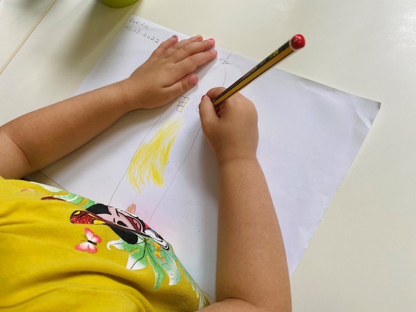 Atividade 2 – Registo do livro “Um Saltinho ao Porto” de Isabel Zambujal, na Escola Básica Fernão de Magalhães.