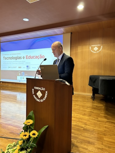 Simpósio Internacional sobre Tecnologias e Educação